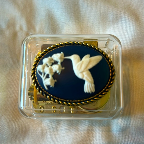 Clear Hummingbird Floral Music Box You are my sunshine song - Picture 1 of 4